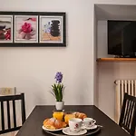 Casa Tabarini Πανσιόν 4*