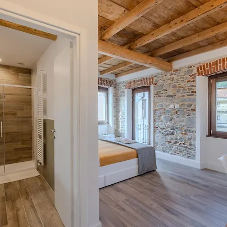 Casa Tabarini Pettenasco