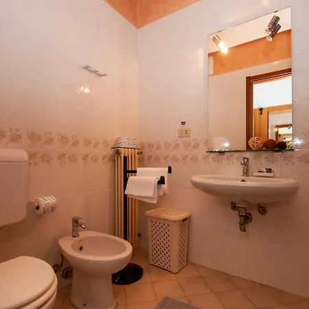 Casa Tabarini Pettenasco